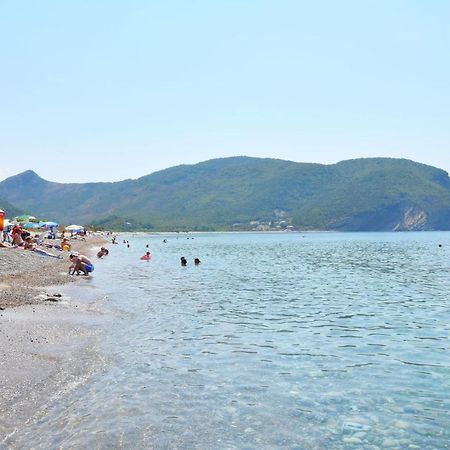 Apartments Siljak Petrovac Extérieur photo