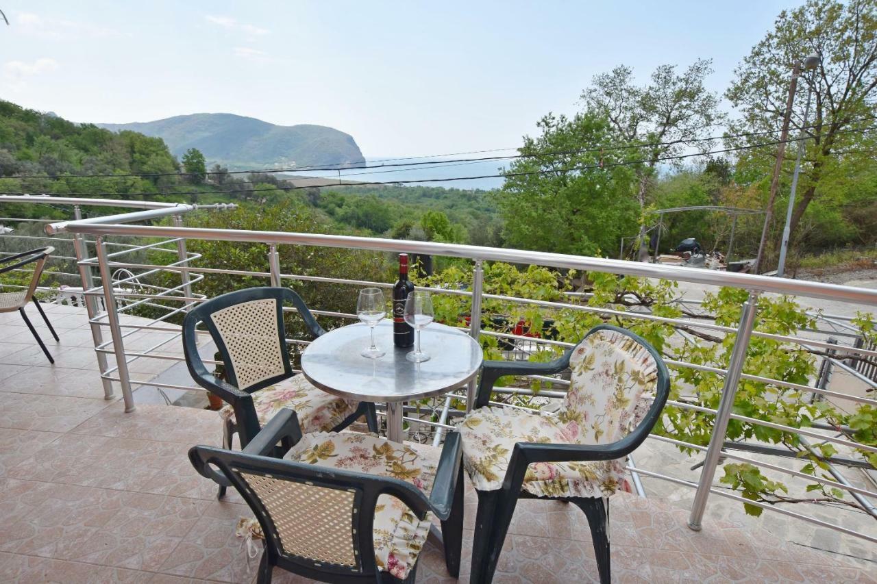 Apartments Siljak Petrovac Extérieur photo
