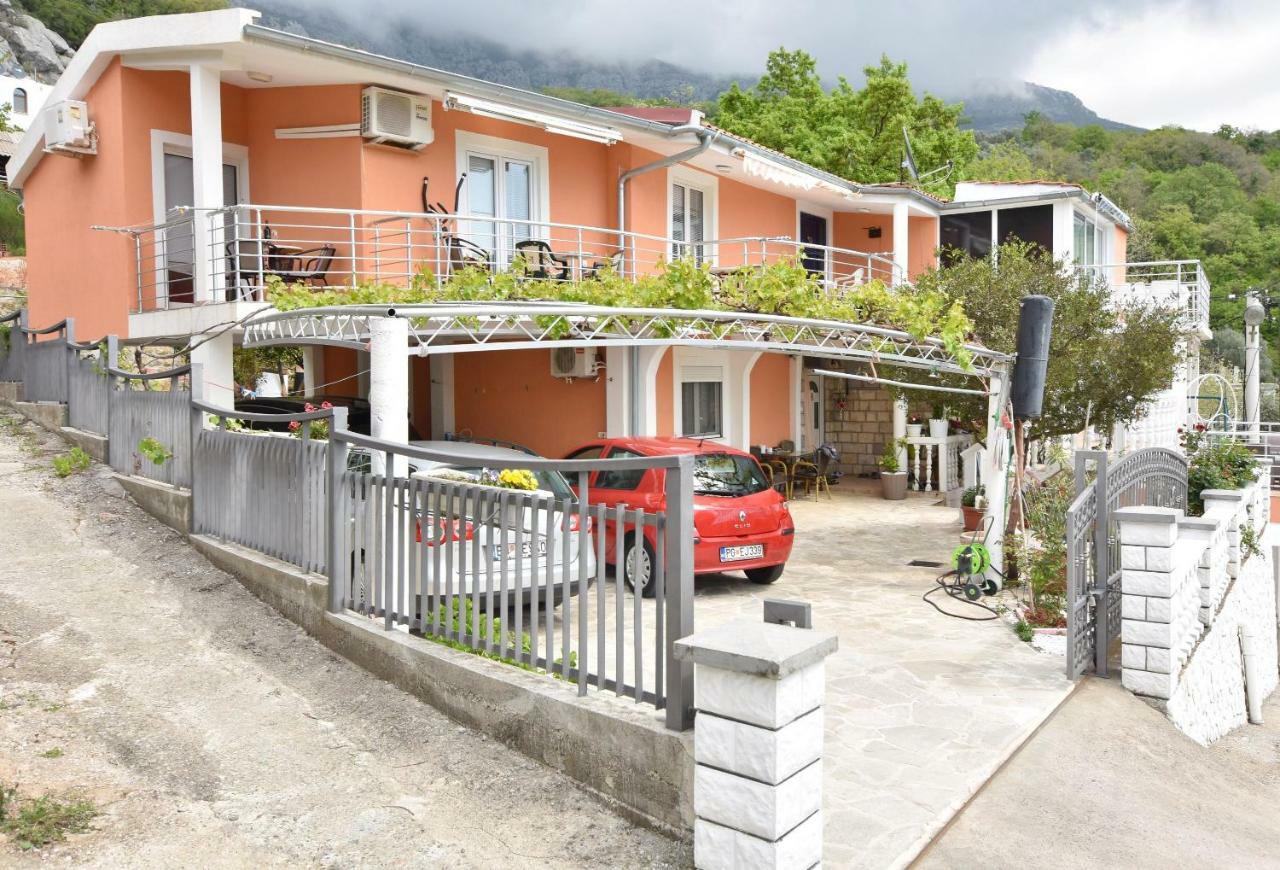 Apartments Siljak Petrovac Extérieur photo