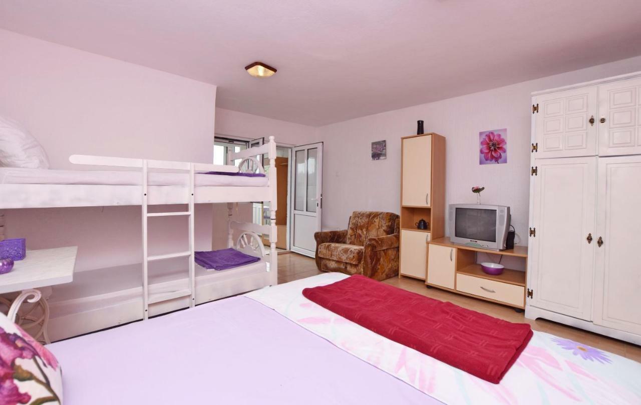 Apartments Siljak Petrovac Extérieur photo