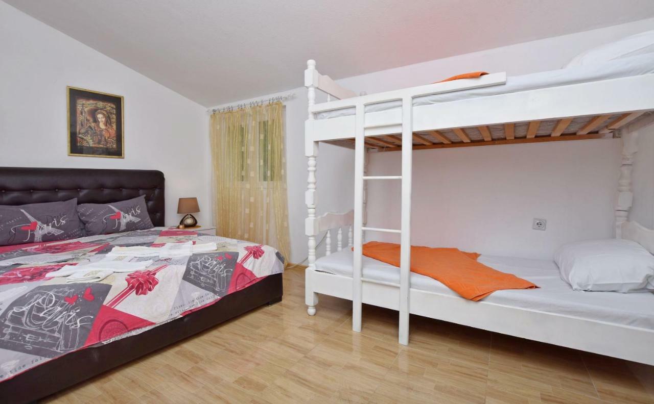 Apartments Siljak Petrovac Extérieur photo